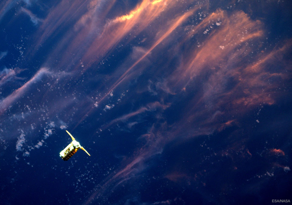 CygnusApproach_ISS_960.jpg