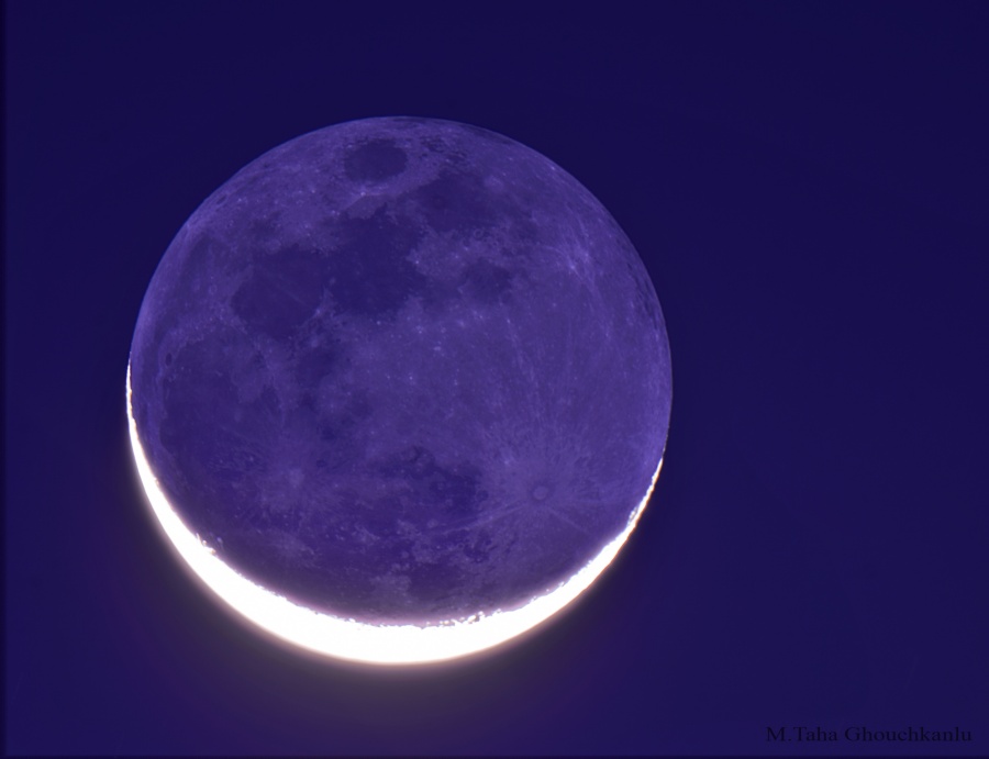 Earthshine_Ghouchkanlu900.jpg