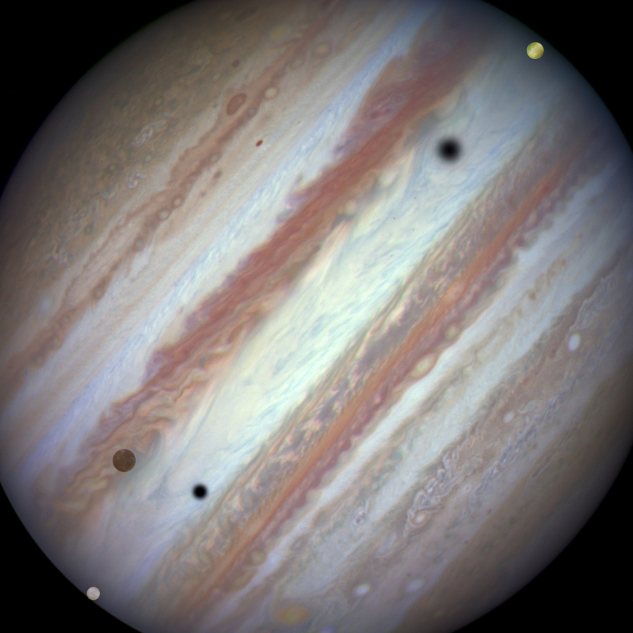 JupiterTriple0710UT_HST900.jpg