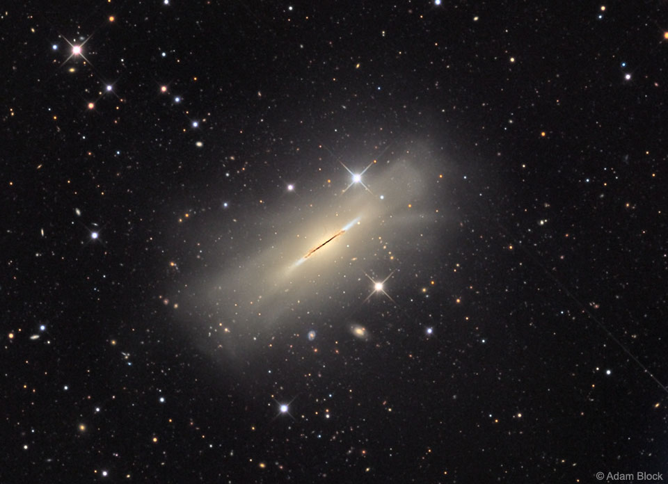 NGC5866_Block_960.jpg