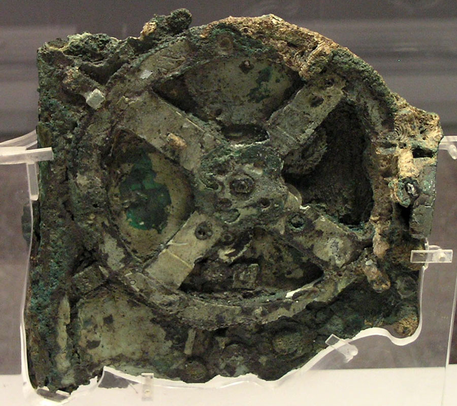 antikythera_wikipedia.jpg