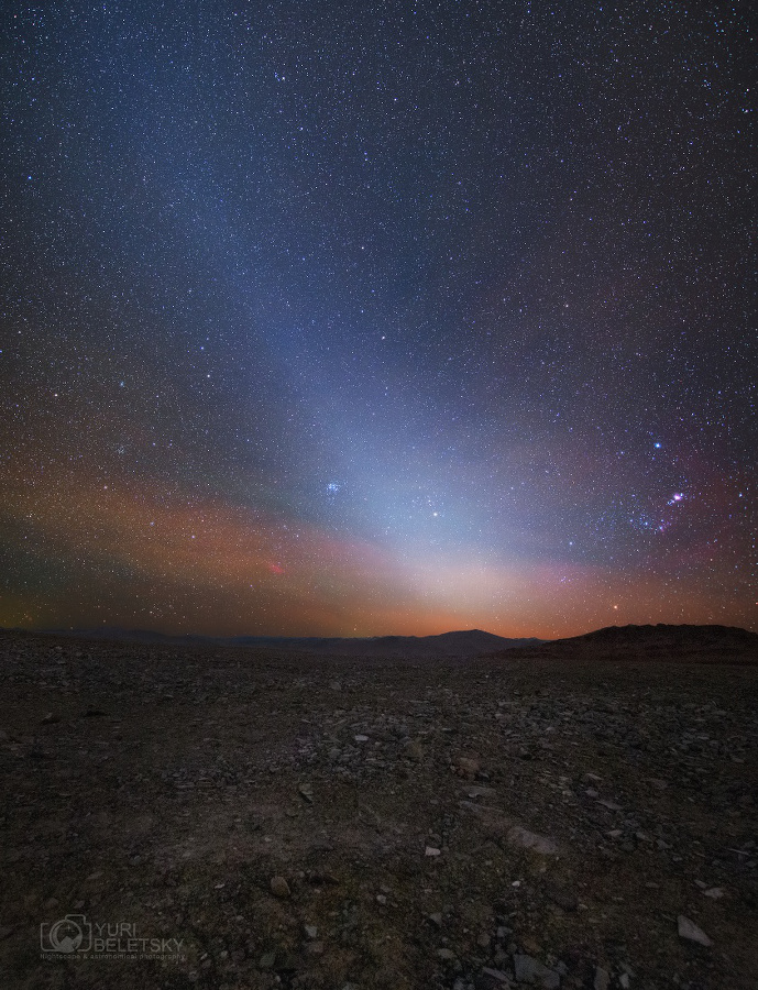 beletsky_zodiacal_gmt900.jpg