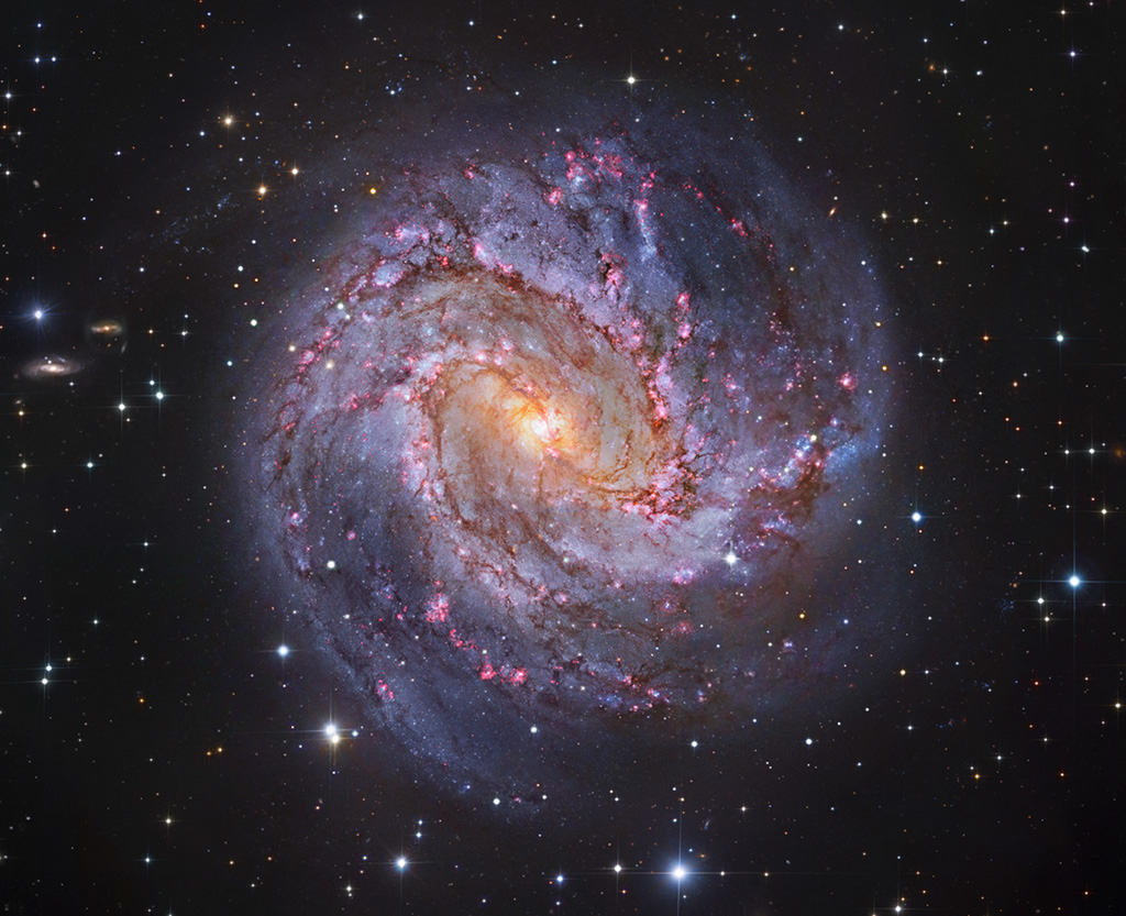 gendlerM83-New-HST-ESO-S1024.jpg
