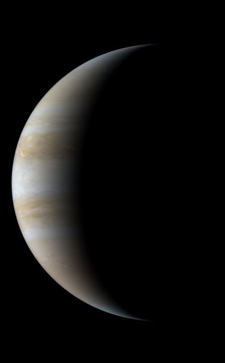 jupitercrescent_cassini.jpg