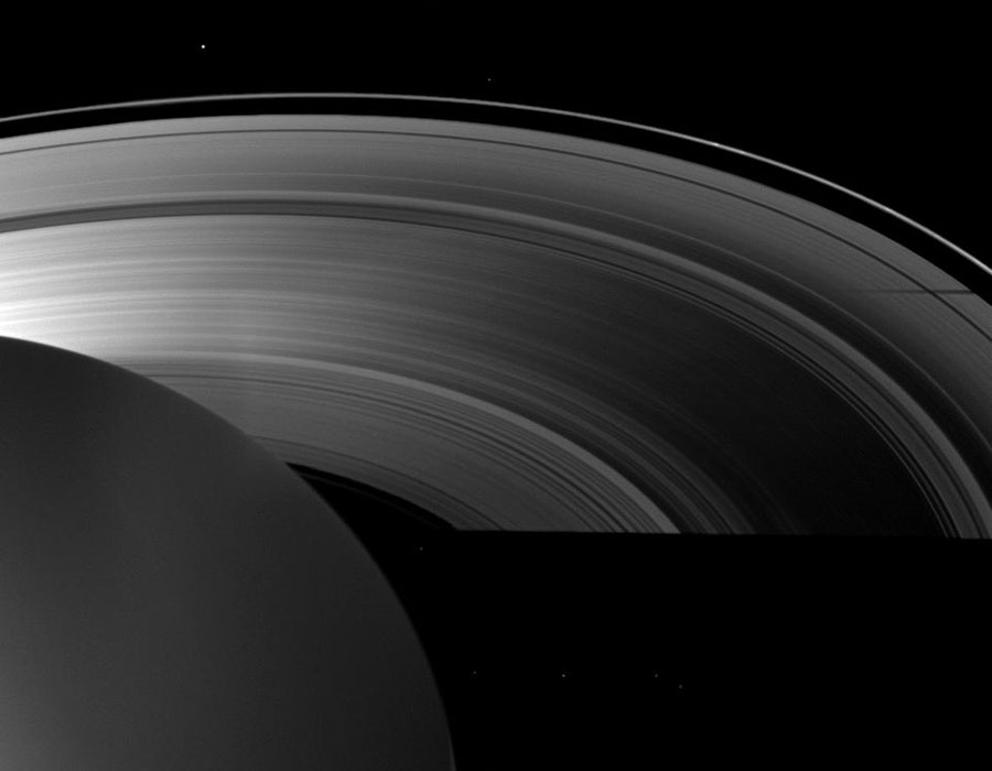 saturnequinoxshadows_cassini.jpg